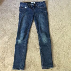abercrombie medium wash skinny jeans